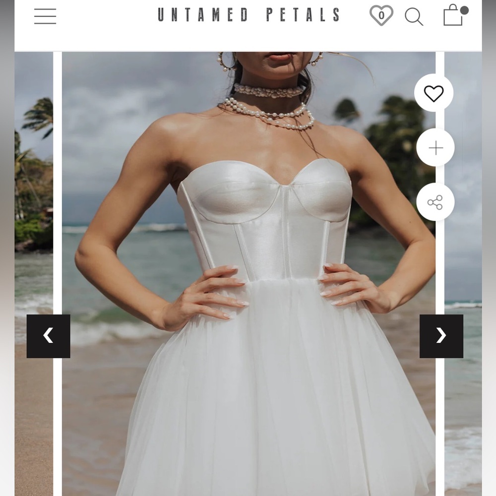 Untamed Petals Halsey Dress Size 8